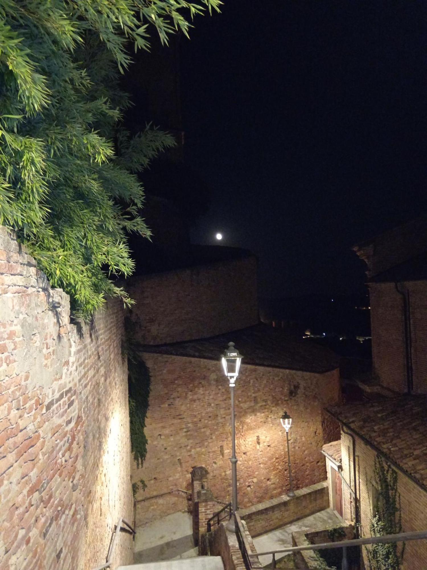 Teresa Belvedere Castellinaldo Exterior foto